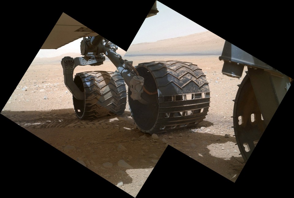 Curiosity pracuje już pełną parą!