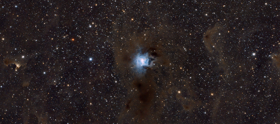 Niczym latarnia w ciemności… NGC7023